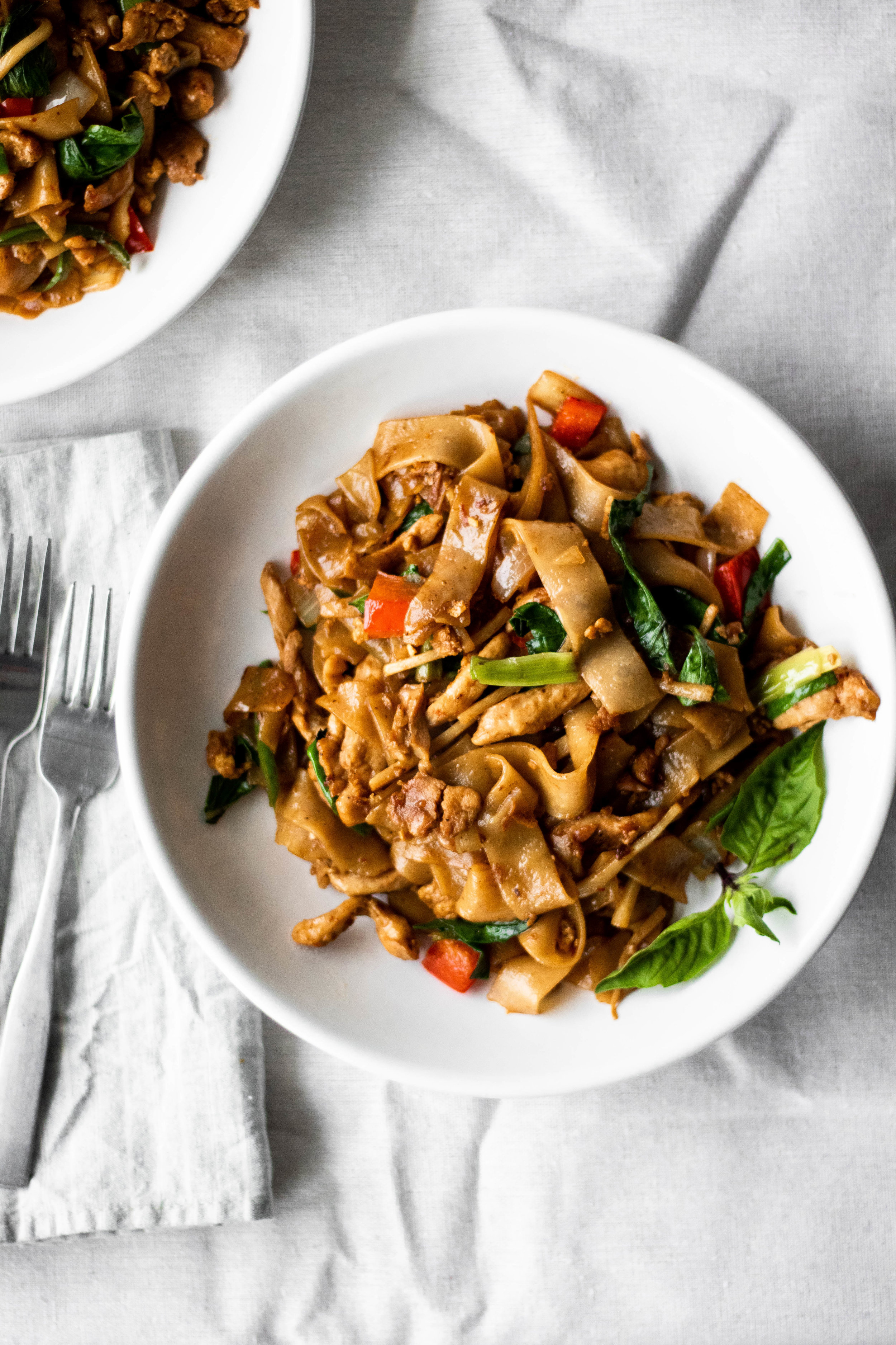 drunken noodles with chicken