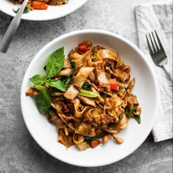 drunken noodles with chicken