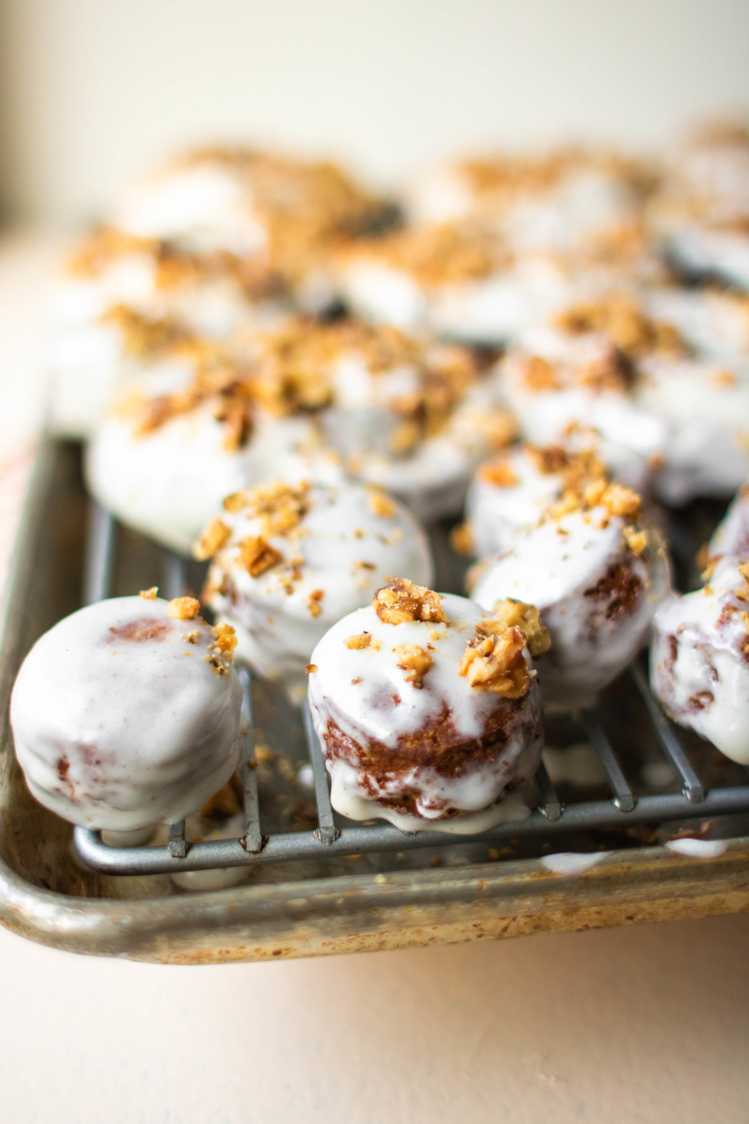 carrot cake old fashioned donuts