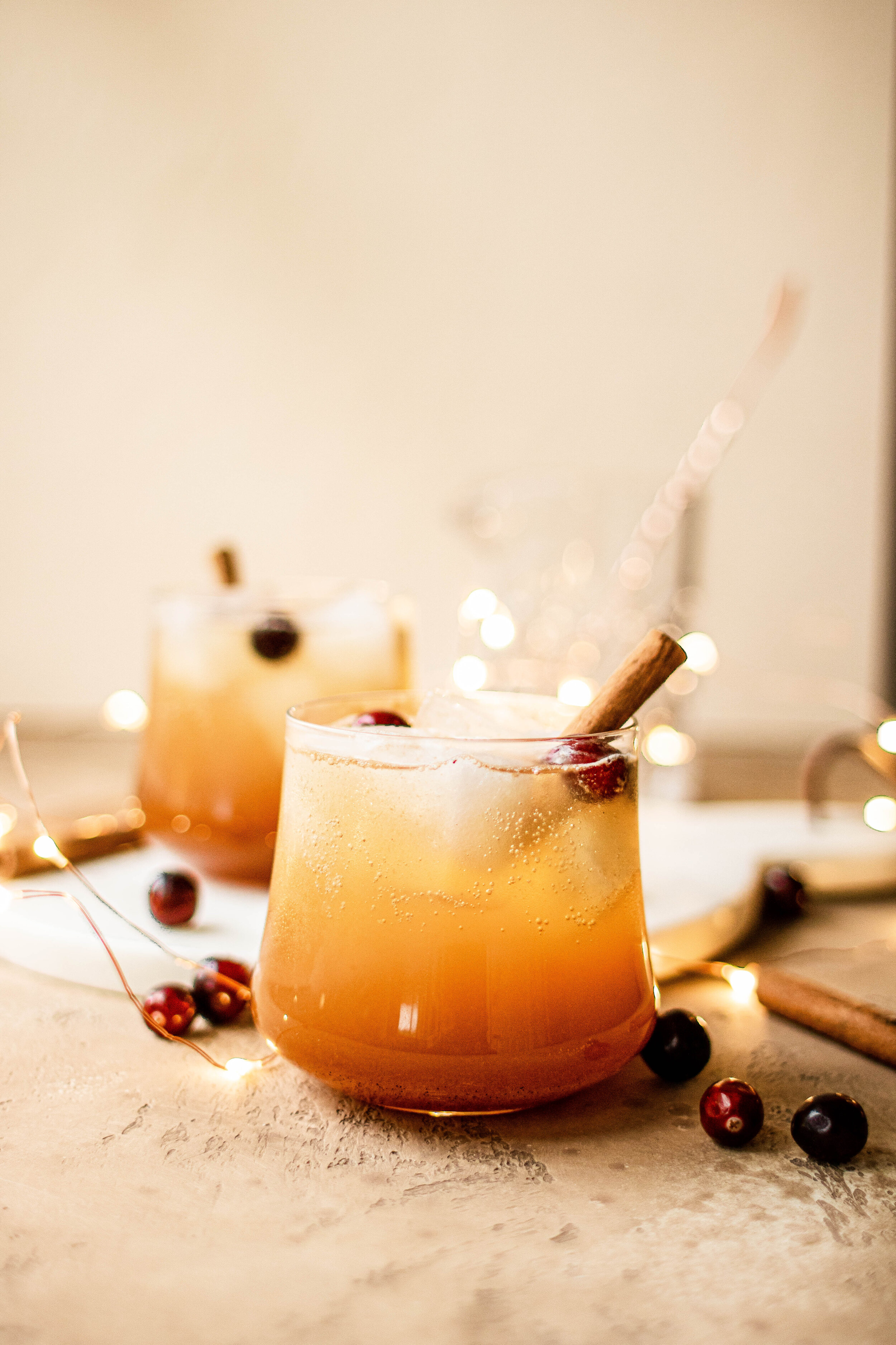 bourbon apple cider fizz cocktail