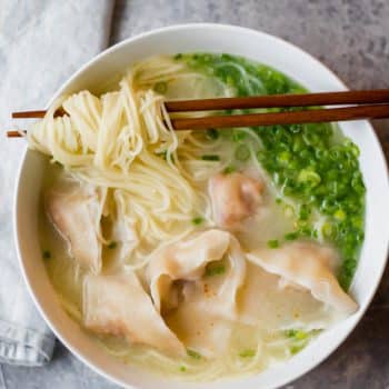 wonton noodle soup