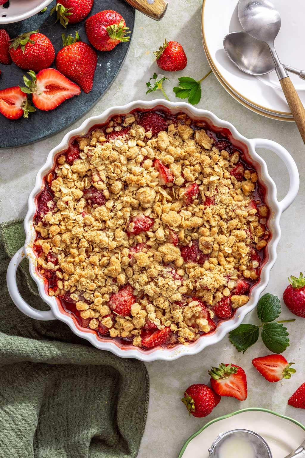 Easy strawberry crisp