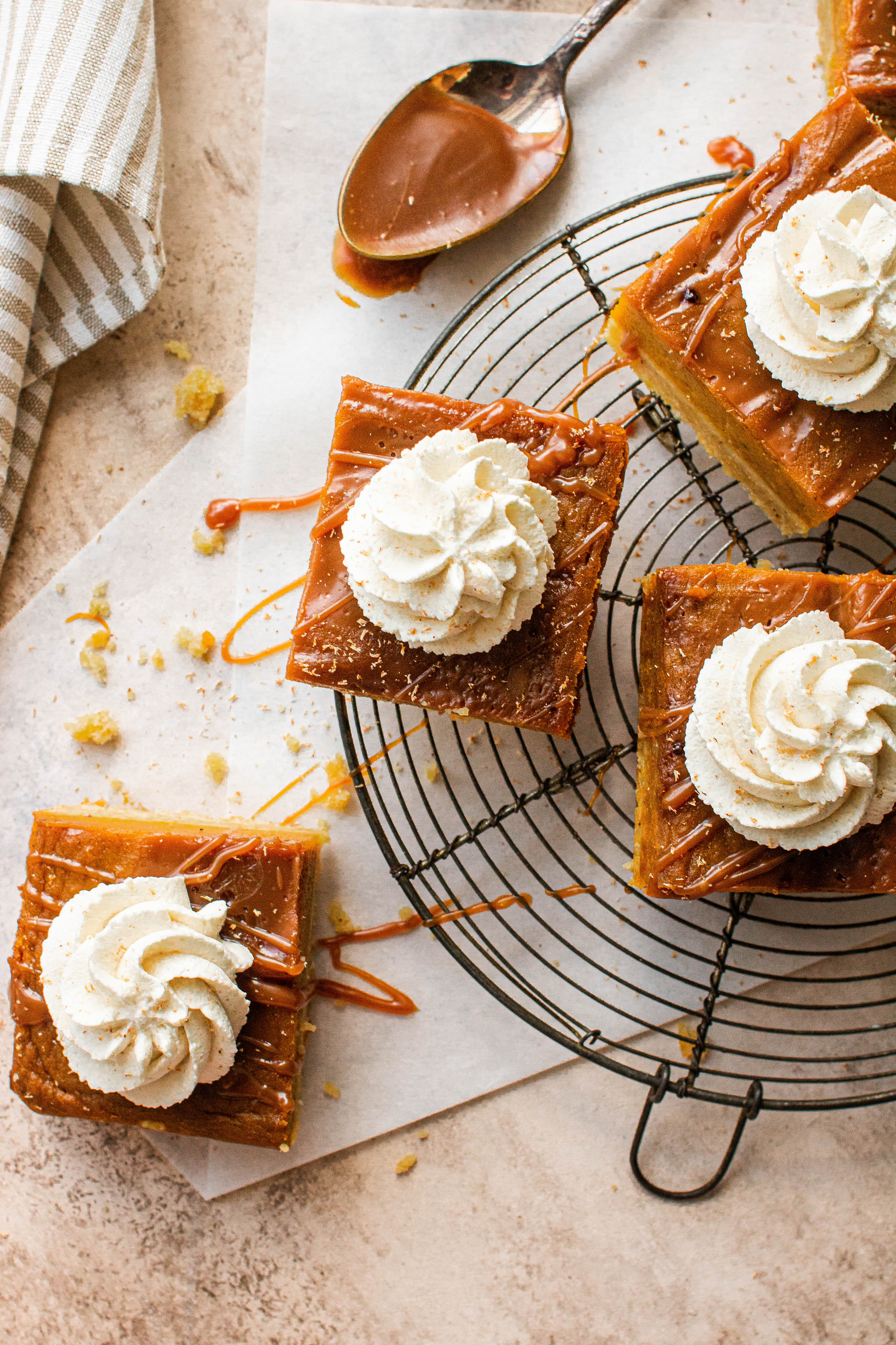 pumpkin pie bars