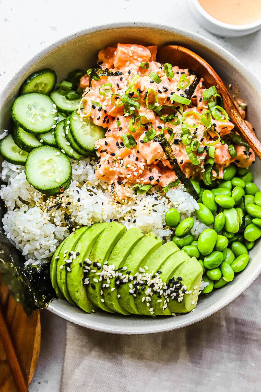 Receta de POKE BOWL DE SPICY SALMON - Recetas OrientalMarket