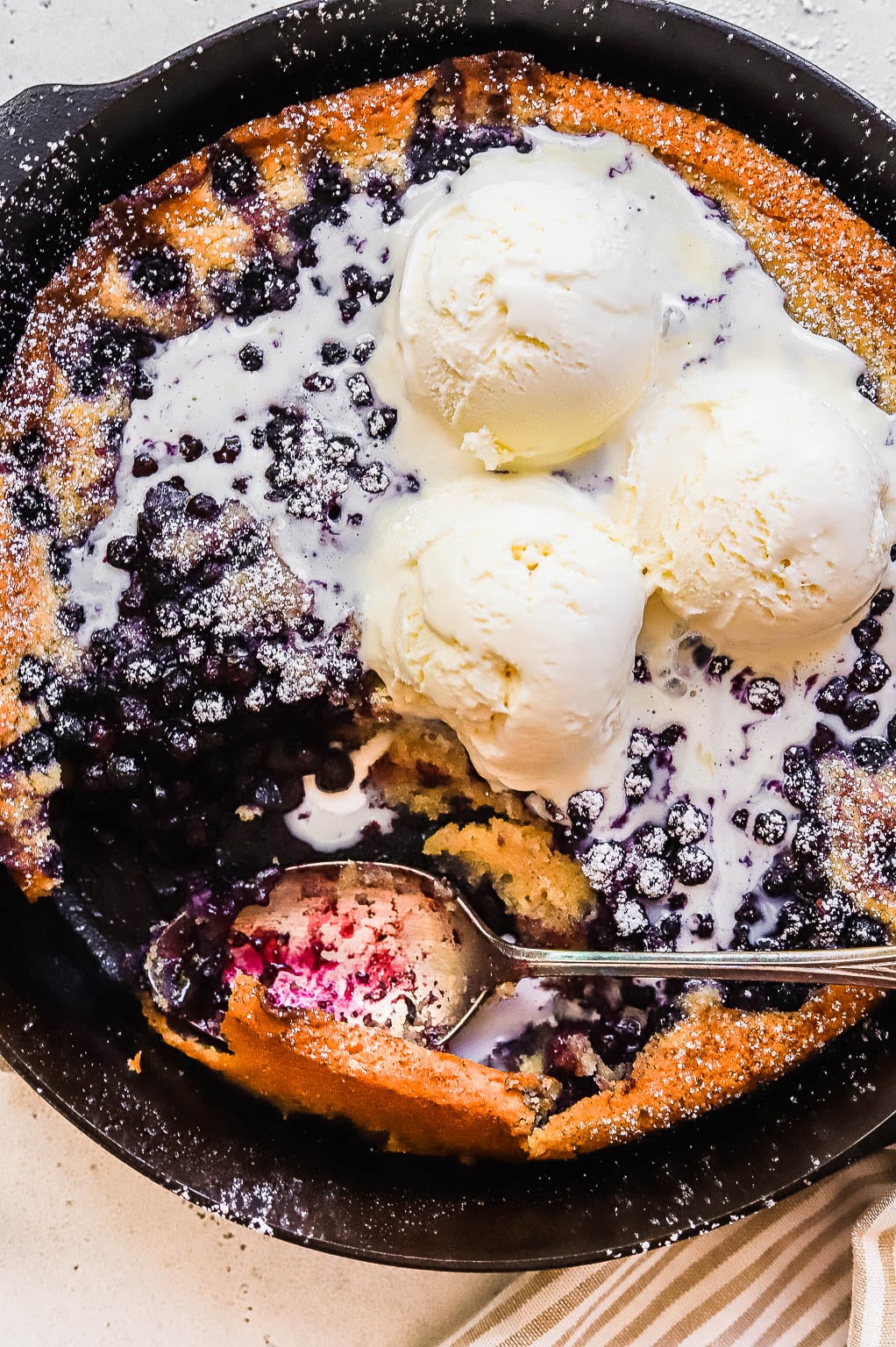 skillet wild blueberry cobbler