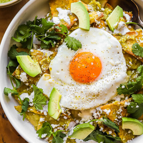 Green Chilaquiles (Chilaquiles Verdes) | So Much Food