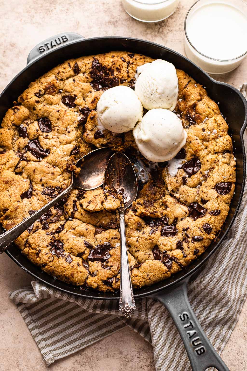 Skillet Chocolate Chip Cookie