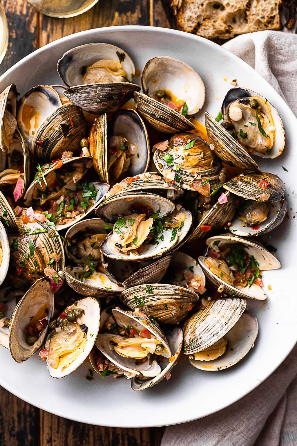 Spicy Grilled Clams