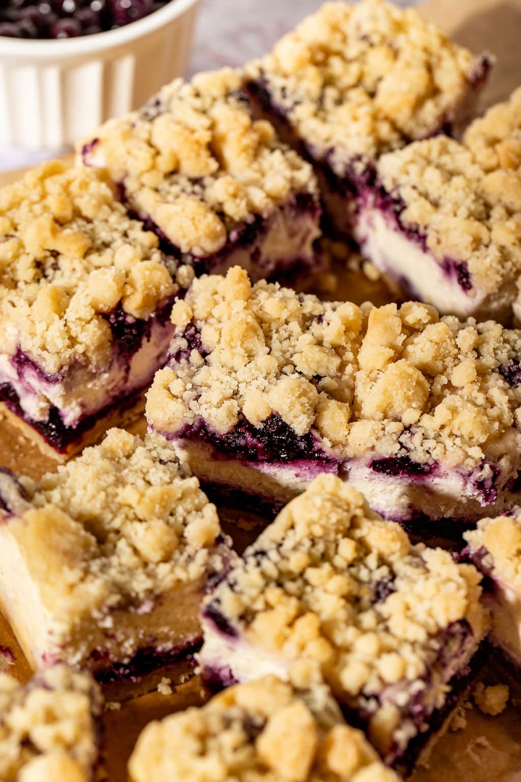 blueberry cheesecake crumble bars