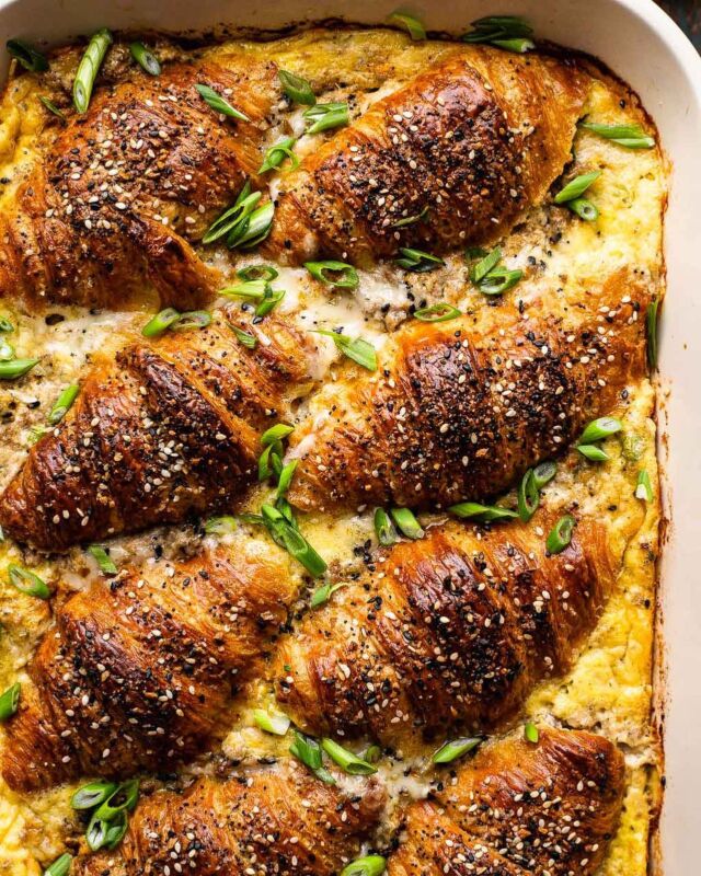 Need some ideas for Easter dinner and brunch? I’ve got two separate guides with all the best Easter recipes!

Everything from my bourbon-glazed ham to this sausage croissant breakfast casserole for all your entertaining needs!

Full recipe guide in my profile!
•
•
•
•
•
#easterrecipes #easterready #brunchrecipes #easterbrunch #easterdinner #easyrecipes #entertainingathome #dinnerpartyideas #holidayrecipes #f52community #f52grams