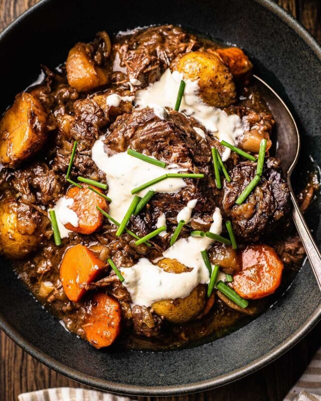 No surprise that when it’s cold out I’m only craving cozy braises like this ultra-hearty Beef Stew with winter veggies. Tender chunks of beef in a rich red-wine gravy with potatoes, carrots, parsnips, and turnips make this stew extra cozy and filling.

Full recipe in my profile, or just comment ‘beef stew’ and I’ll DM you the recipe link! 
•
•
•
•
#onepot #onepotmeals #onepotdinner #beefstew #beefstewrecipe #cozyvibes #comfortfood #comfortfoods #beefitswhatsfordinner #f52grams #f52community #sundaynightdinner #weeknightdinner #easyrecipeideas #easyrecipes